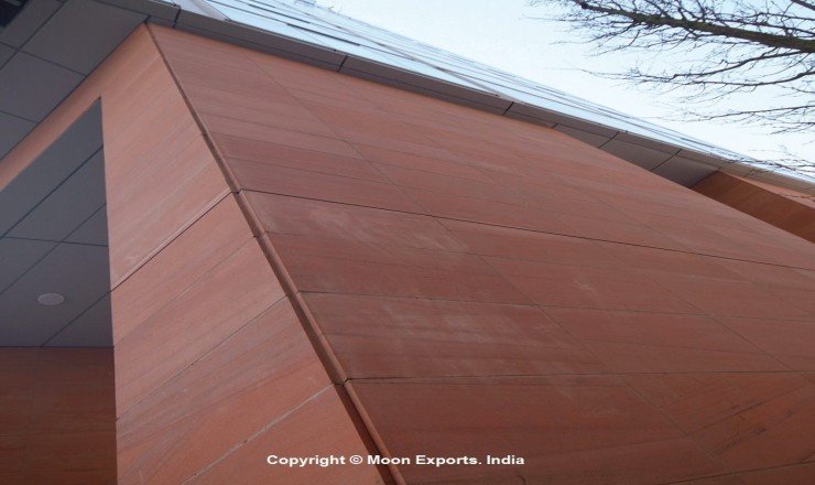 Tiles and granites on the exterior