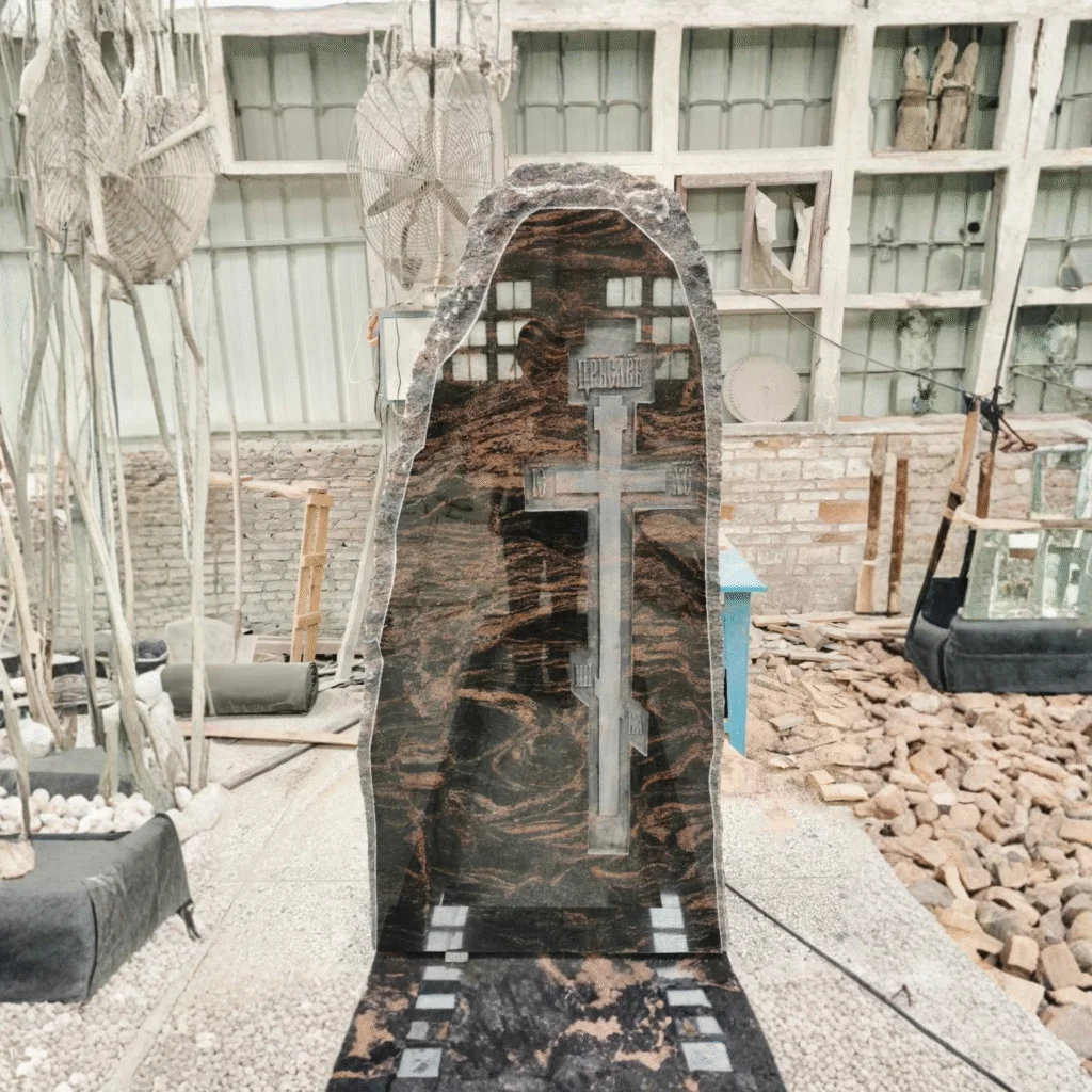 Monument 22 1024x1024 1