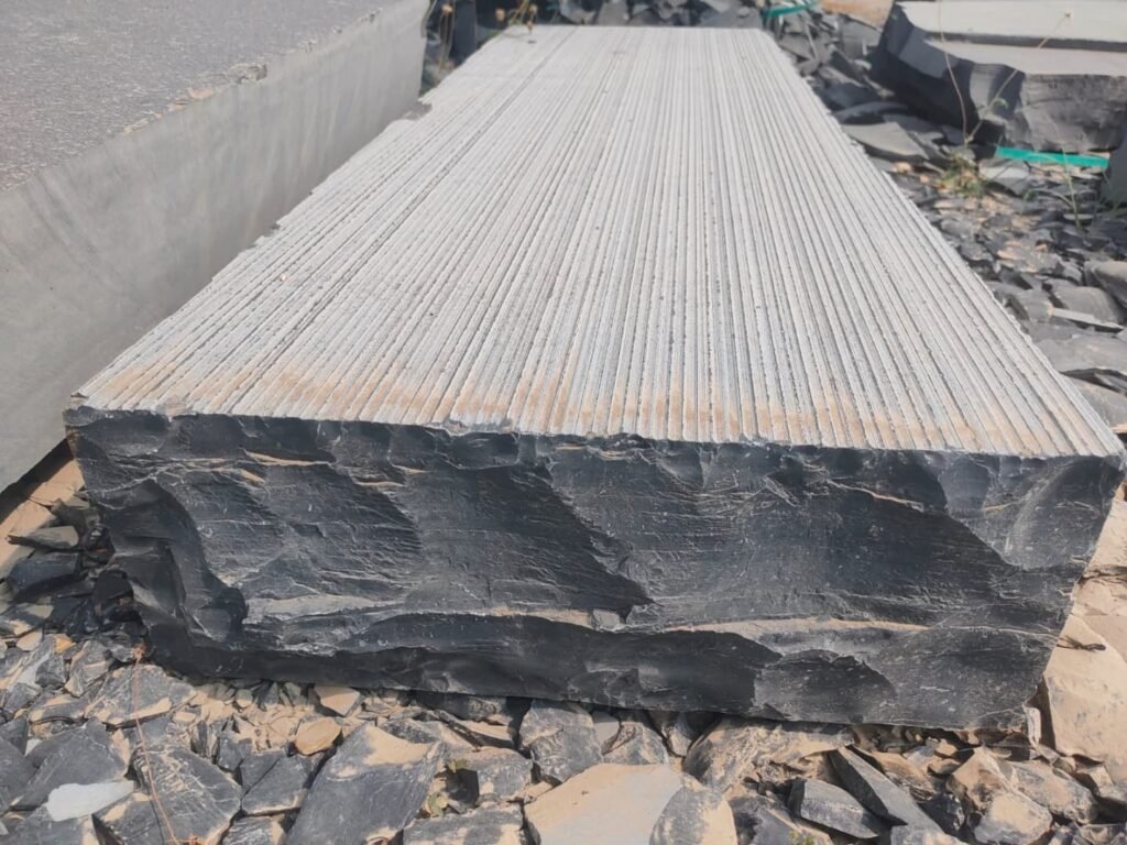 Black Limestone Bottom CANAGalibrated