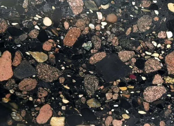 MARINACE BLACK