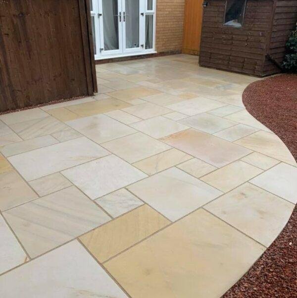 Tint Mint Sandstone Paving Sawn & Honed