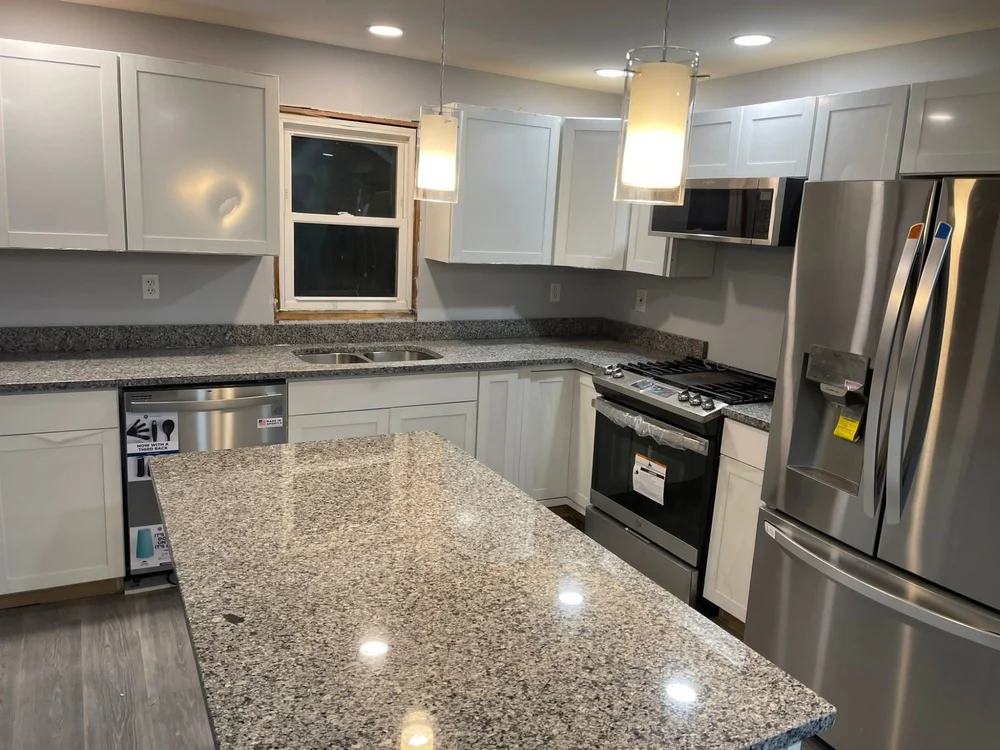 g d brown granite 1000x1000
