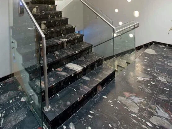 pebble black granite 4 555x415 1
